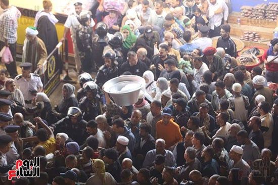 زفة فى مولد السيد البدوي (5)