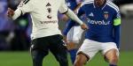 كومو يهزم مانشستر يونايتد 4-1 في دوري أبطال أوروبا بمشاركة مزراوي