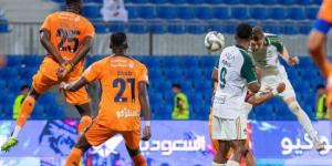 الفيحاء ضد الأهلى.. تعادل مثير 1-1 فى الشوط الأول وهدفان بالدورى السعودى :اليوم السابع