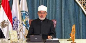 مفتي الجمهورية يهنئ الشيخ أيمن عبد الغني بتجديد تكليفه للقيام بأعمال وكيل الأزهر :اليوم السابع