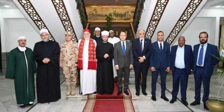 محافظ الغربية يستقبل وزير الأوقاف ومفتي الجمهورية الأسبق ورئيس الطرق الصوفية للمشاركة في احتفالية مولد السيد البدوي