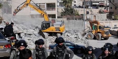 الاحتلال يهدم منزلين و4 مستودعات تمور في مرج غزال