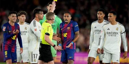 وش السعد على ريال مدريد.. حكم جديد مرشح لقيادة مباراة الكلاسيكو في الدوري الإسباني