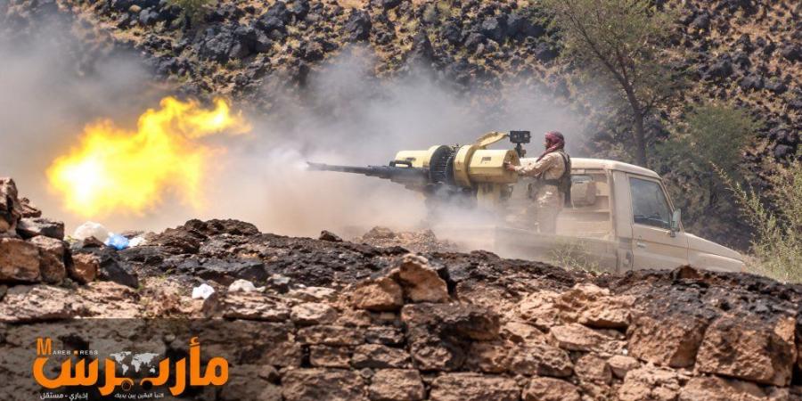 الطيران الحربي يكثّف ضرباته.. 13 غارة تستهدف مخازن أسلحة وغرف قيادة وسيطرة للحوثيين في تعز