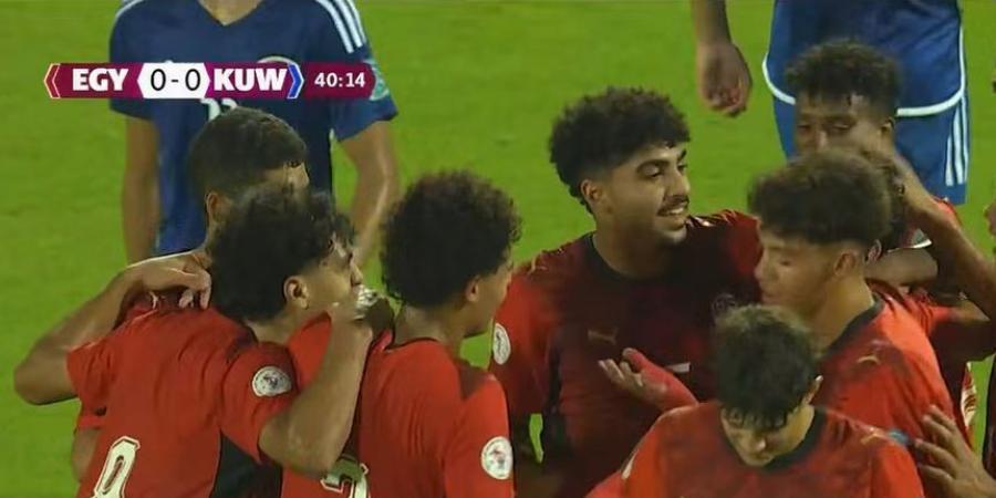 منتخب الناشئين يهزم الكويت بثلاثية ويتصدر المجموعة الثانية بكأس الخليج