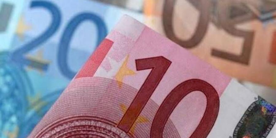 عوائد السندات الفرنسية تلامس 5% للمرة الأولى منذ 2002