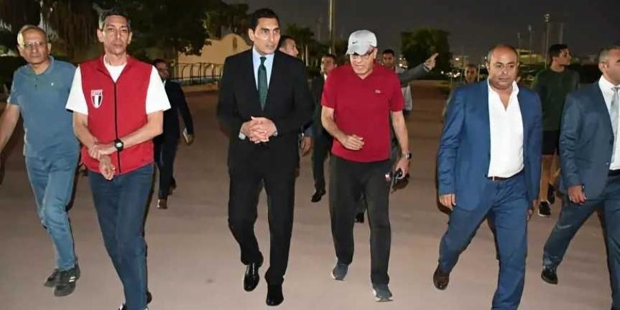 وزير الرياضة يتفقد المنشآت الملحقة باستاد القاهرة ويؤكد ضرورة وضع رؤية واضحة لتطويرها