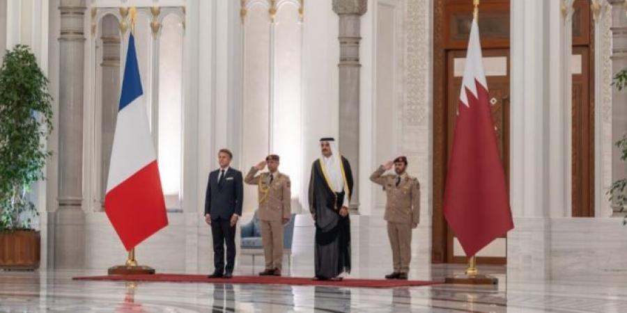 أمير قطر: مباحثات مثمرة جمعتني بالرئيس الفرنسي