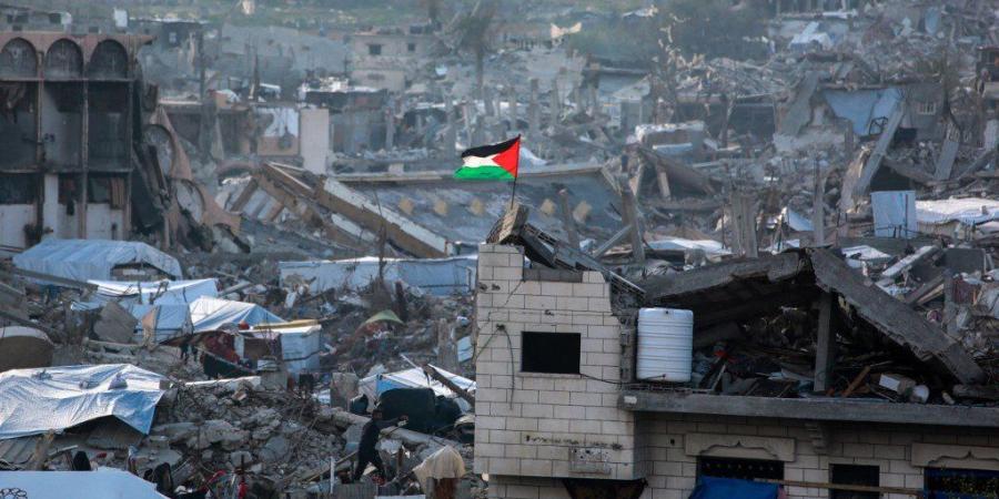 استشهاد فلسطينيين في قصف إسرائيلي بغزة وإصابات بالاختناق ببيت لحم