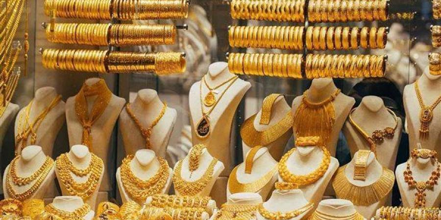 الذهب يخسر 35 جنيها اليوم.. وعيار 21 بـ6275 جنيها