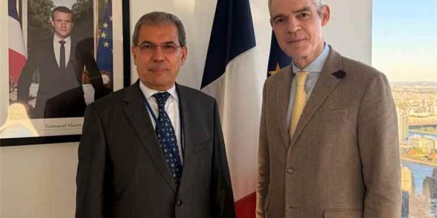 اليمن يطالب فرنسا بتحرك حازم في مجلس الأمن ضد الحوثيين