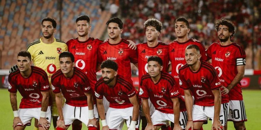 بالأسماء.. عموتة يهاجم سداسي الأهلي ويعد 5 لاعبين بالتشكيل الأساسي
