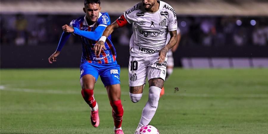 فيديو | بسبب قانون فينيسيوس.. طرد نيمار في مباراة بالدوري البرازيلي
