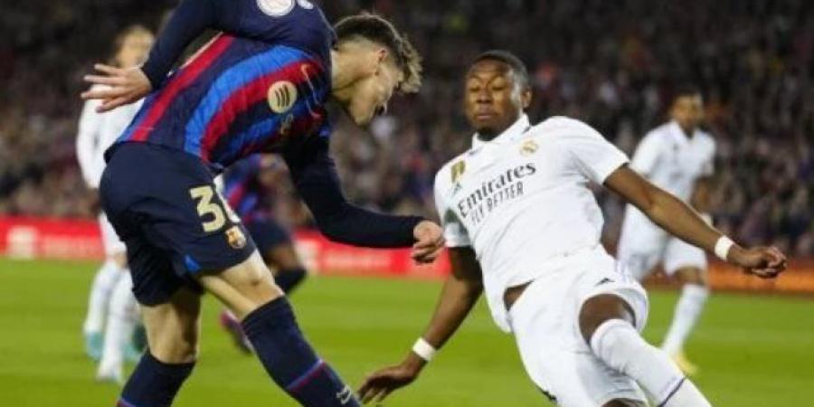 موعد مباراة برشلونة وريال مدريد فى كلاسيكو الدوري الإسباني والقنوات الناقلة